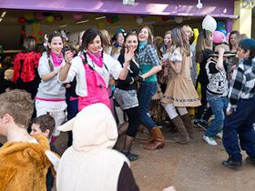 Schmotziger 2011 354x235-3.jpg